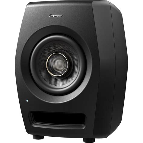 pioneer rm 05 review.